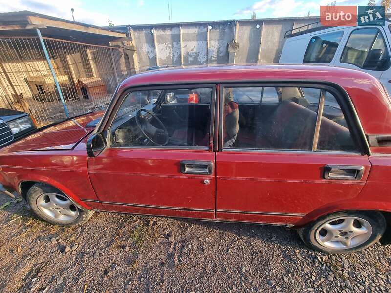 Седан ВАЗ / Lada 2105 1990 в Кременце