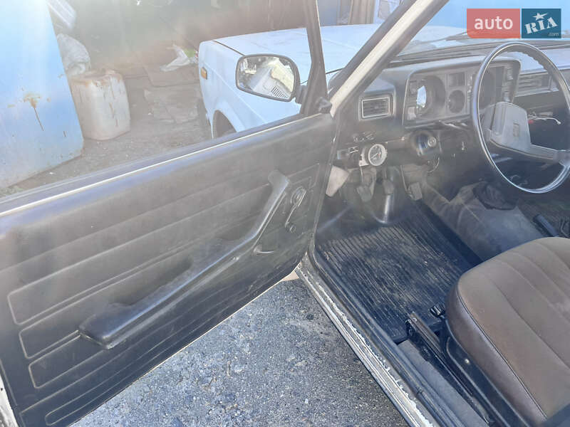 Седан ВАЗ / Lada 2105 1995 в Хмельницькому фото 9 Седан ВАЗ / Lada 2105 1995 в Хмельницькому