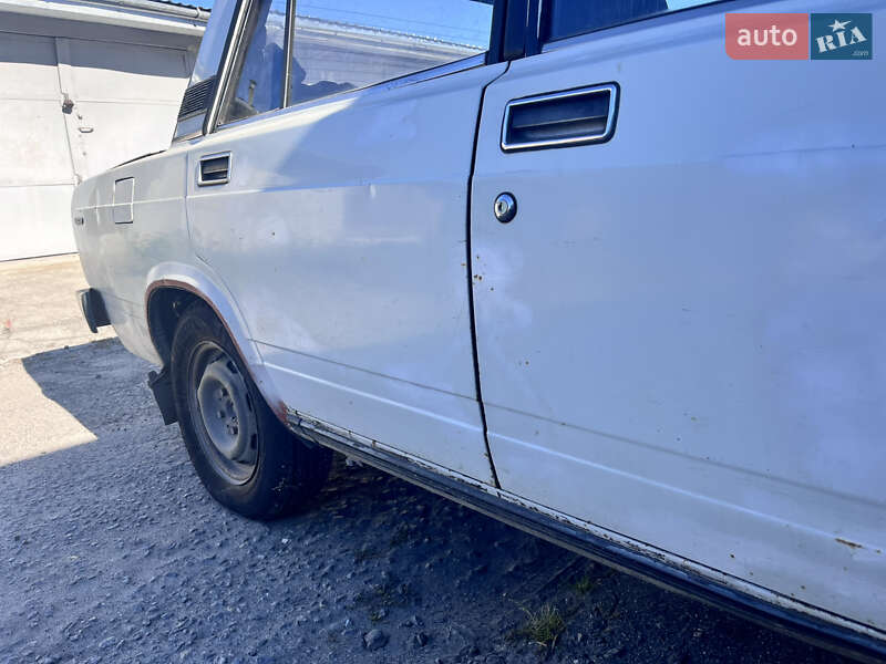 Седан ВАЗ / Lada 2105 1995 в Хмельницькому фото 14 Седан ВАЗ / Lada 2105 1995 в Хмельницькому
