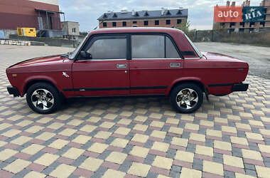 Седан ВАЗ 2105 1998 в  фото 5 Седан ВАЗ 2105 1998 в