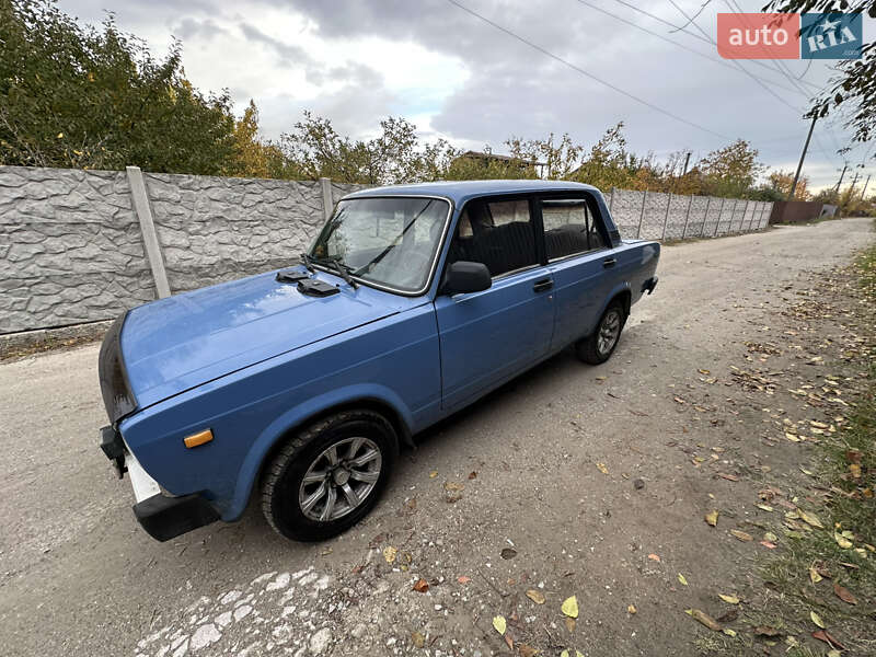 Седан ВАЗ / Lada 2105 2003 в Запорожье фото 7 Седан ВАЗ / Lada 2105 2003 в Запорожье