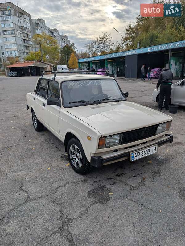 Седан ВАЗ / Lada 2105 1990 в Запоріжжі фото 3 Седан ВАЗ / Lada 2105 1990 в Запоріжжі