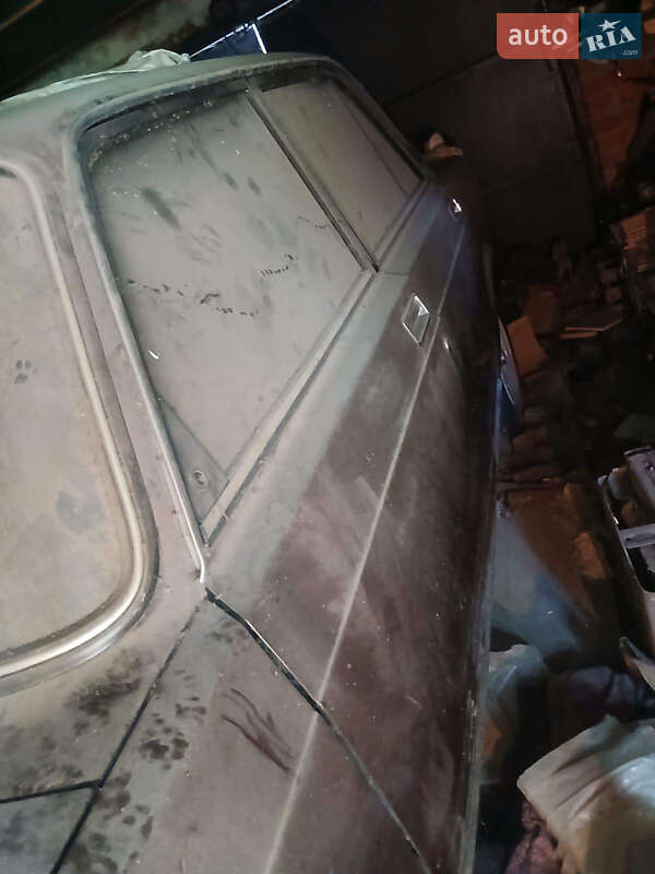 Седан ВАЗ / Lada 2105 1986 в Львові фото 161 Седан ВАЗ / Lada 2105 1986 в Львові