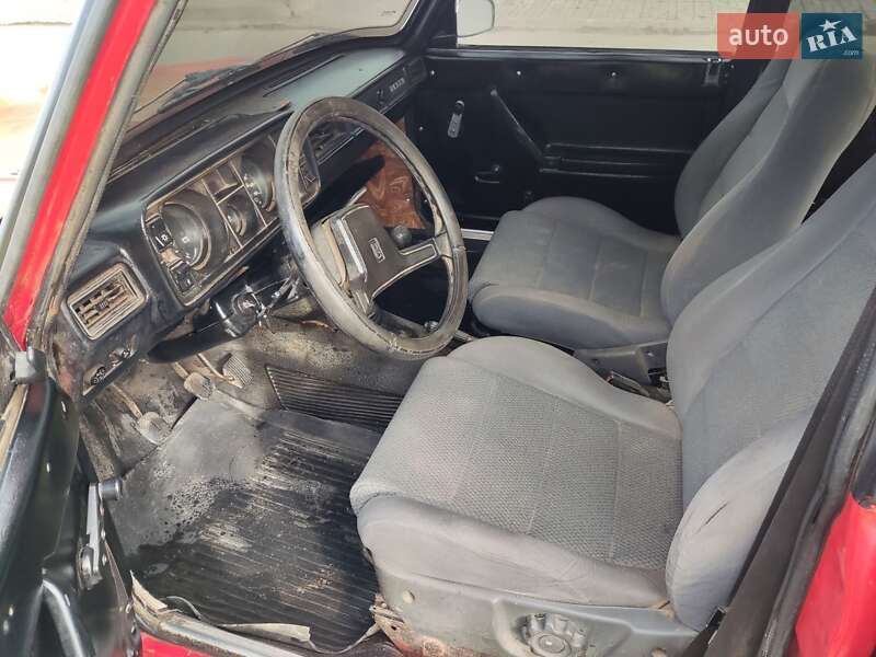 Седан ВАЗ / Lada 2105 1995 в Ізмаїлі фото 2 Седан ВАЗ / Lada 2105 1995 в Ізмаїлі