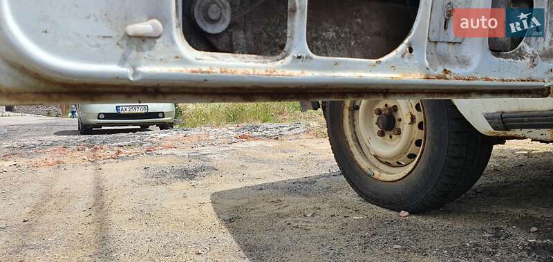 Седан ВАЗ / Lada 2105 1992 в Харкові фото 3 Седан ВАЗ / Lada 2105 1992 в Харкові