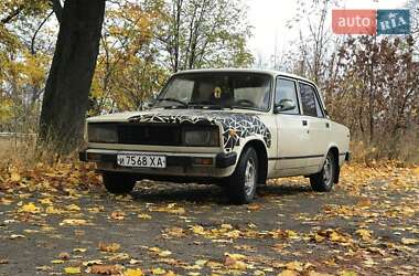Седан ВАЗ 2105 1986 в Люботині Седан ВАЗ 2105 1986 в Люботині
