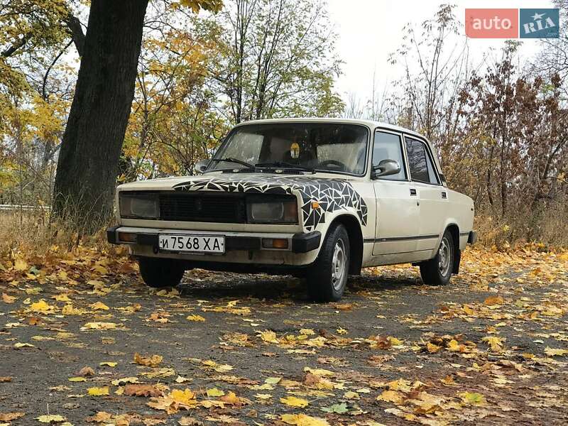 Седан ВАЗ / Lada 2105 1986 в Люботине фото Седан ВАЗ / Lada 2105 1986 в Люботине