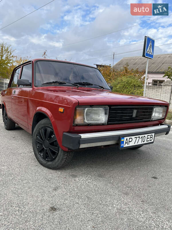 Седан ВАЗ / Lada 2105 1988 в Запорожье