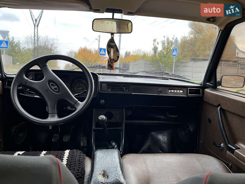 Седан ВАЗ / Lada 2105 1988 в Запорожье