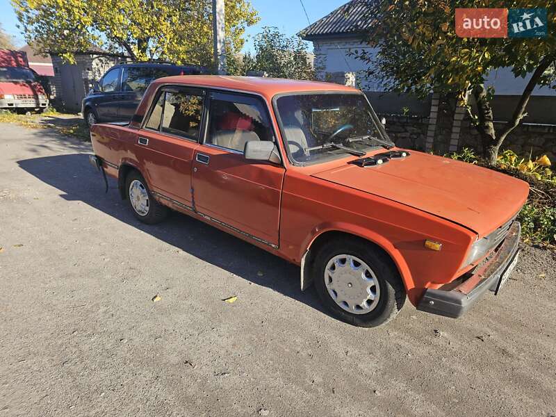Седан ВАЗ / Lada 2105 1985 в Світловодську фото 4 Седан ВАЗ / Lada 2105 1985 в Світловодську