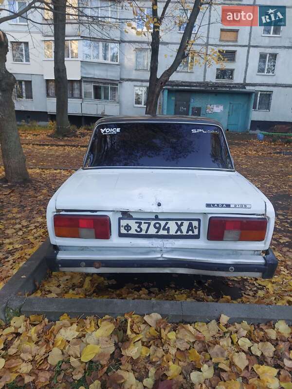 Седан ВАЗ / Lada 2105 1990 в Харькове фото 2 Седан ВАЗ / Lada 2105 1990 в Харькове