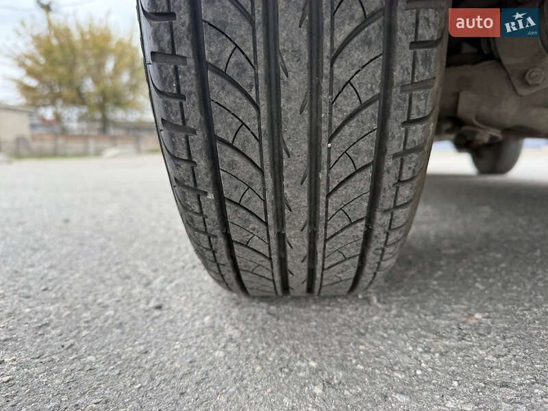 Седан ВАЗ / Lada 2105 1982 в Павлограде
