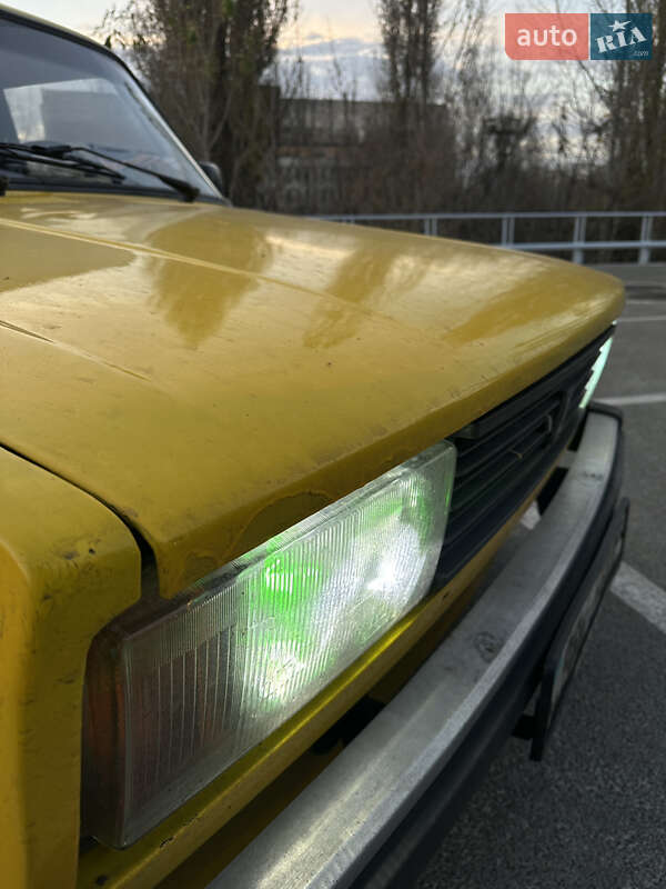 Седан ВАЗ / Lada 2105 1983 в Києві