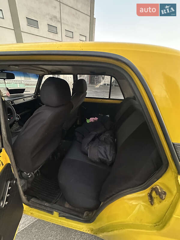 Седан ВАЗ / Lada 2105 1983 в Києві