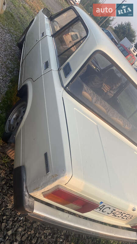 Седан ВАЗ / Lada 2105 1981 в Нововолынске фото 8 Седан ВАЗ / Lada 2105 1981 в Нововолынске