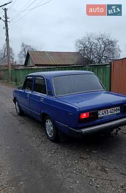Седан ВАЗ / Lada 2105 1998 в Нежине