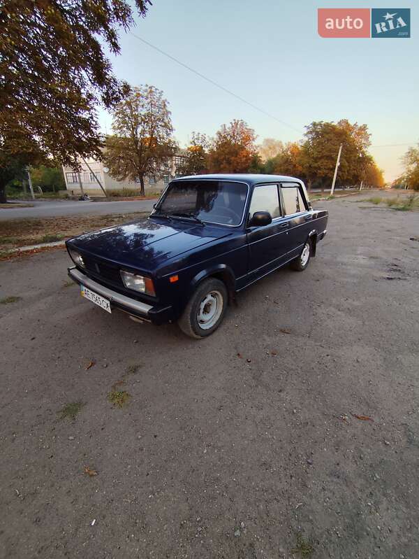 Седан ВАЗ / Lada 2105 1992 в Софиевке