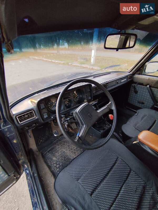 Седан ВАЗ / Lada 2105 1992 в Софиевке