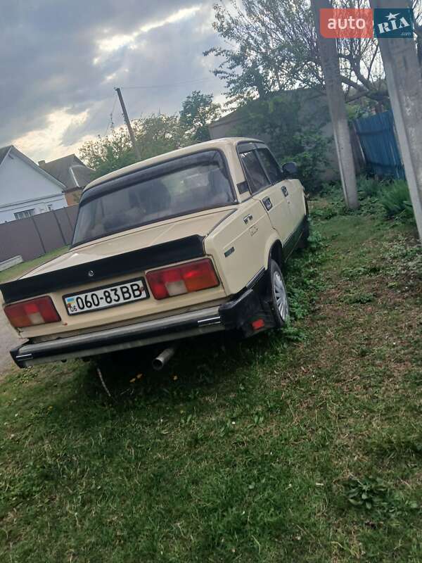 Седан ВАЗ / Lada 2105 1986 в Калинівці