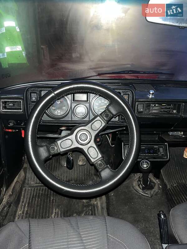 Седан ВАЗ / Lada 2105 1992 в Павлограде