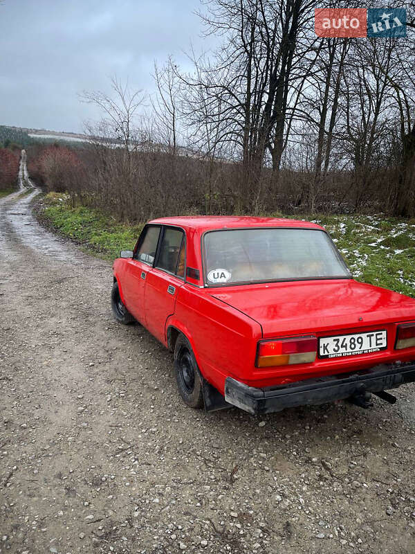 Седан ВАЗ / Lada 2105 1985 в Бережанах