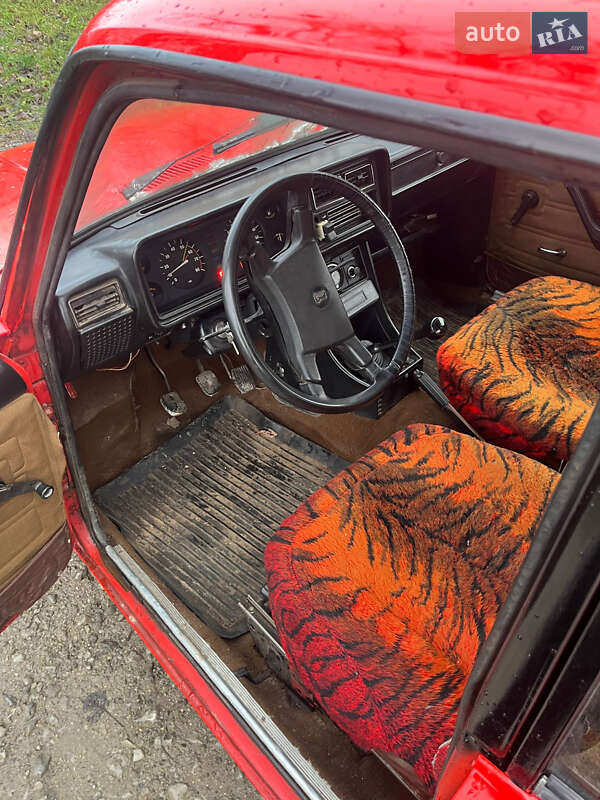 Седан ВАЗ / Lada 2105 1985 в Бережанах