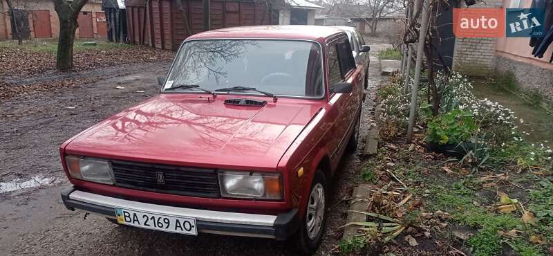 Седан ВАЗ / Lada 2105 1990 в Новоукраинке