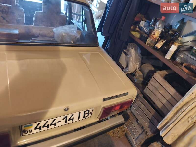 Седан ВАЗ / Lada 2105 1982 в Івано-Франківську