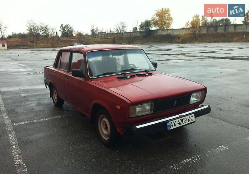 Седан ВАЗ / Lada 2105 1992 в Харькове