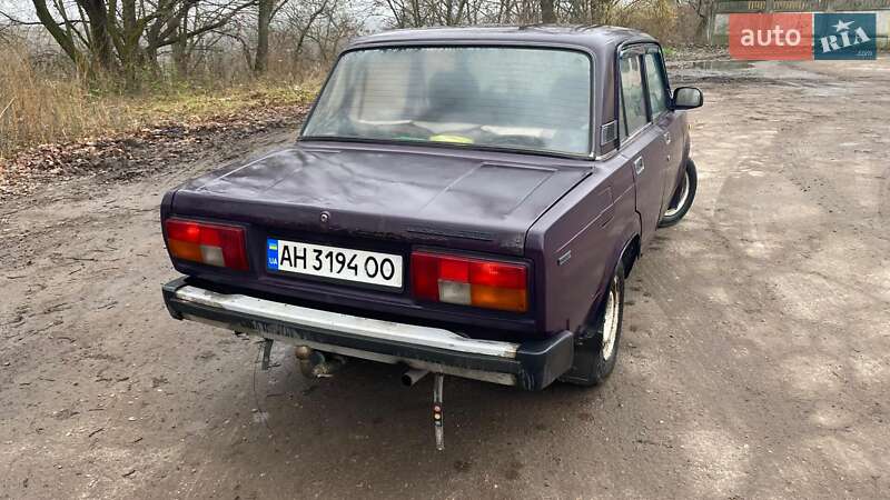 Седан ВАЗ / Lada 2105 2002 в Чернигове фото 5 Седан ВАЗ / Lada 2105 2002 в Чернигове