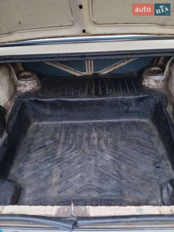 Седан ВАЗ / Lada 2105 1982 в Прилуках