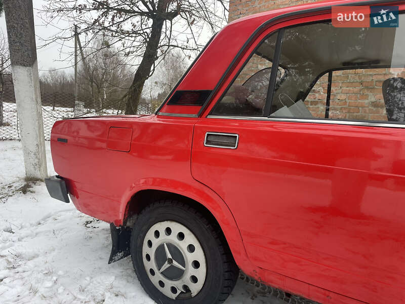 Седан ВАЗ / Lada 2105 1989 в Ровно фото 14 Седан ВАЗ / Lada 2105 1989 в Ровно