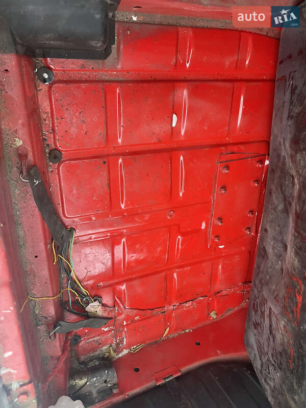 Седан ВАЗ / Lada 2105 1989 в Ровно фото 45 Седан ВАЗ / Lada 2105 1989 в Ровно