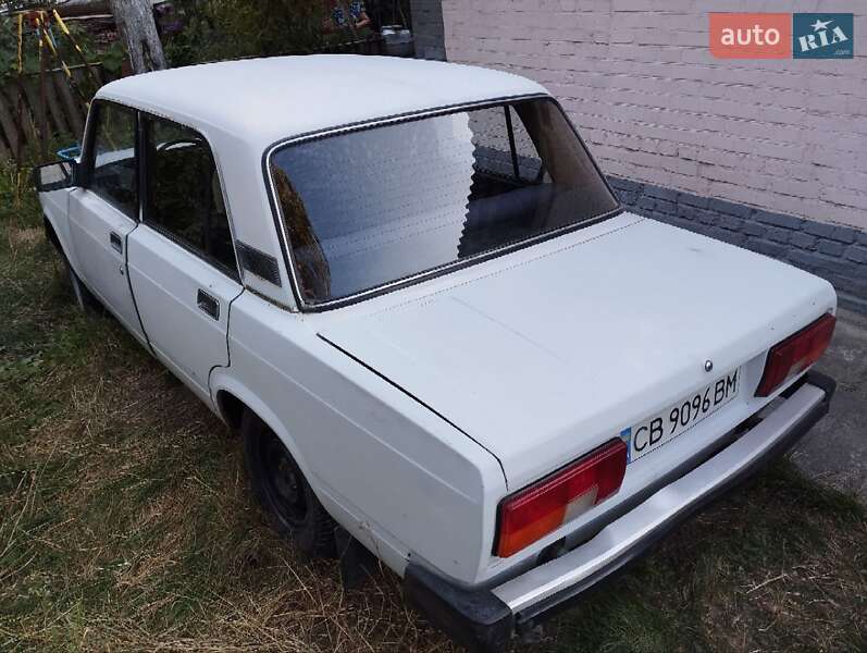 Седан ВАЗ / Lada 2105 1990 в Чернигове фото 3 Седан ВАЗ / Lada 2105 1990 в Чернигове