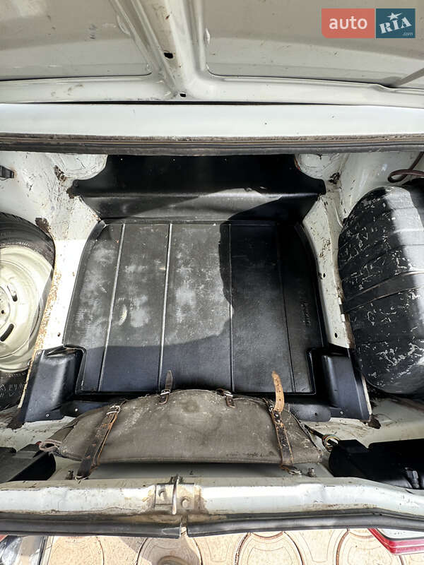 Седан ВАЗ / Lada 2105 1990 в Кривом Роге