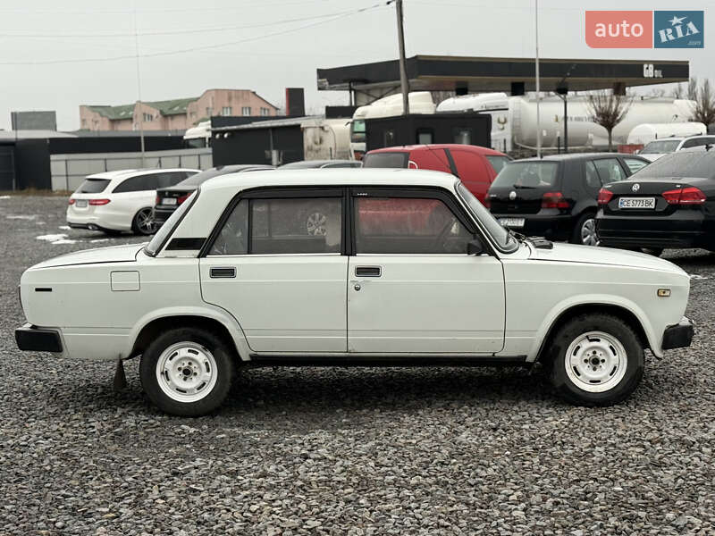 Седан ВАЗ / Lada 2105 1996 в Чернівцях фото 6 Седан ВАЗ / Lada 2105 1996 в Чернівцях