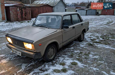 Седан ВАЗ 2105 1981 в Сумах