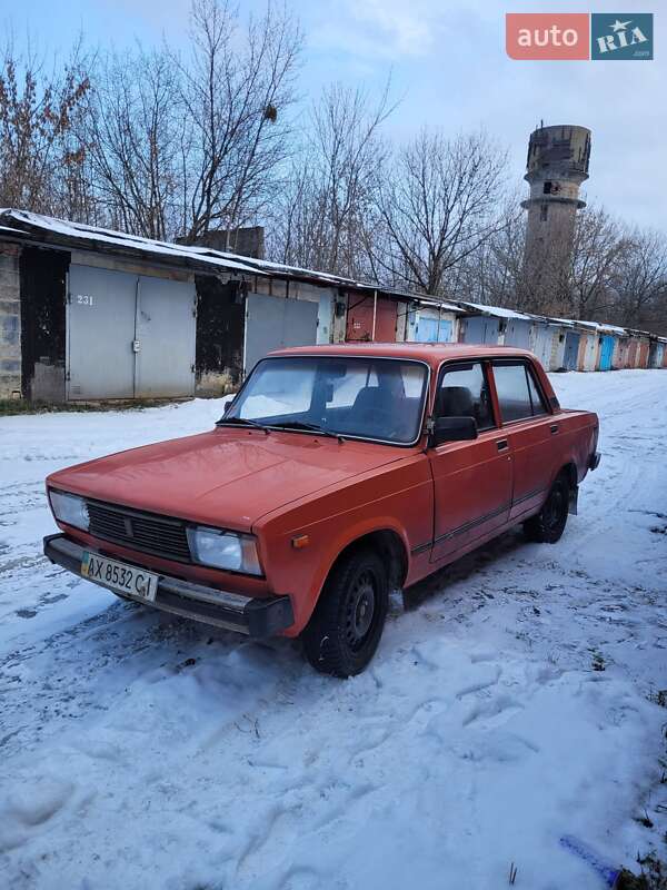Седан ВАЗ / Lada 2105 1982 в Харькове фото 2 Седан ВАЗ / Lada 2105 1982 в Харькове