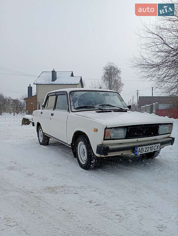 Седан ВАЗ / Lada 2105 1983 в Калиновке