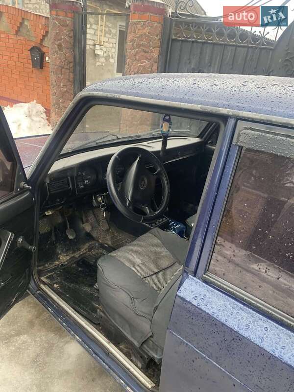 Седан ВАЗ / Lada 2105 1991 в Балаклее фото 4 Седан ВАЗ / Lada 2105 1991 в Балаклее