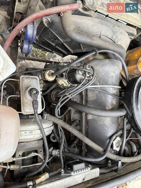 Седан ВАЗ / Lada 2105 1986 в Брусилове