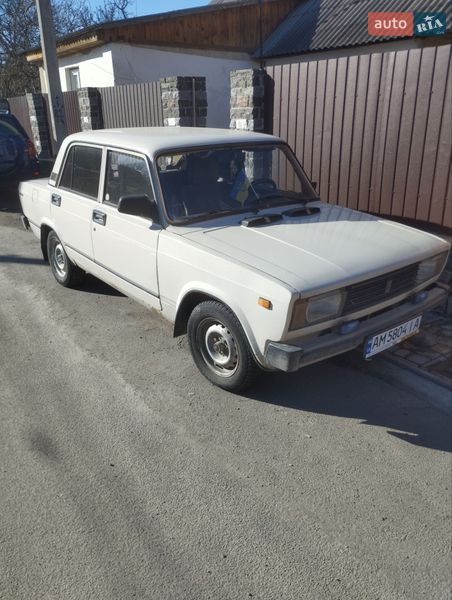 Седан ВАЗ / Lada 2105 1986 в Коростышеве