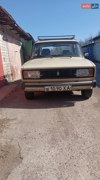 Седан ВАЗ / Lada 2105 1990 в Харькове