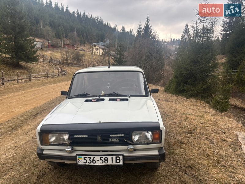 Седан ВАЗ / Lada 2105 1992 в Верховине