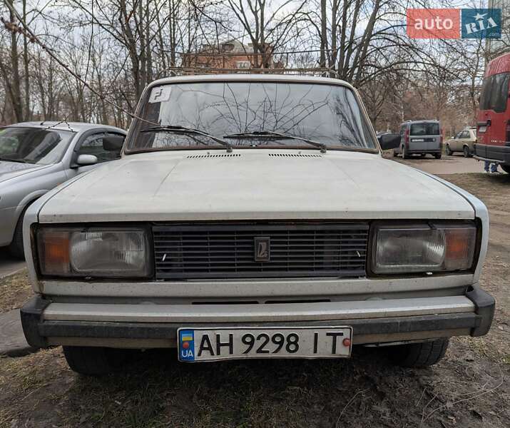 Седан ВАЗ / Lada 2105 1983 в Александрие