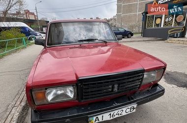 Седан ВАЗ 2105 1983 в Києві