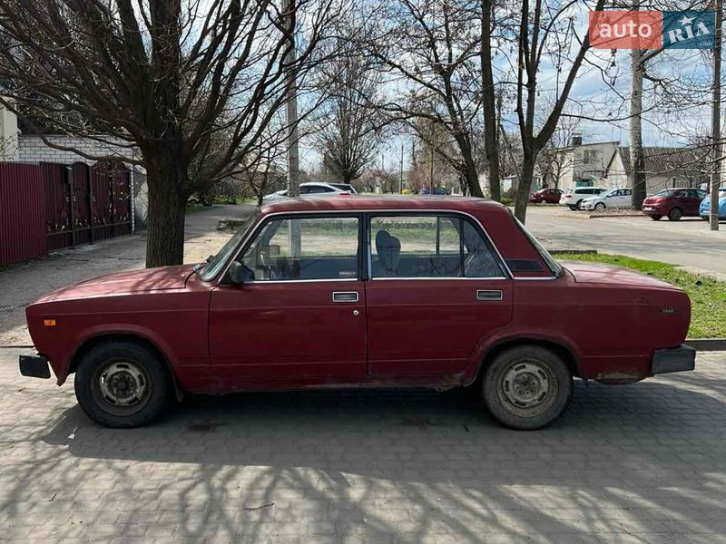 ВАЗ / Lada 2105 1986 ВАЗ / Lada 2105 1986