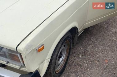 Седан ВАЗ / Lada 2105 1981 в Нововолинську