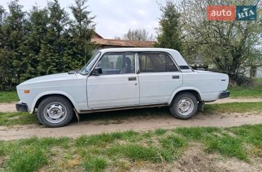 Седан ВАЗ / Lada 2105 1990 в Мостиській
