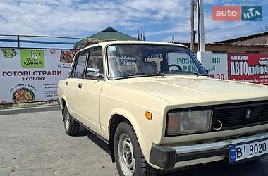 Седан ВАЗ 2105 1984 в Лубнах